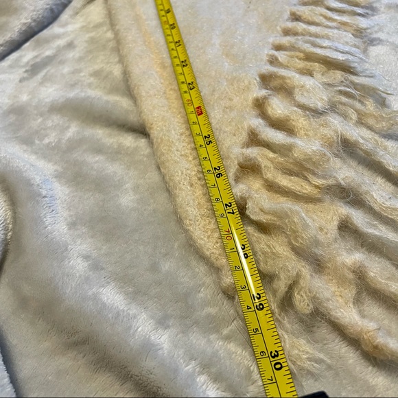 Vintage Glentana 70% Mohair Scarf | EUC OS Made in Scotland - Picture 10 of 15